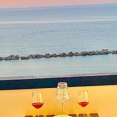 Splendido Appartamento Fronte Mare Termoli Bagian luar foto